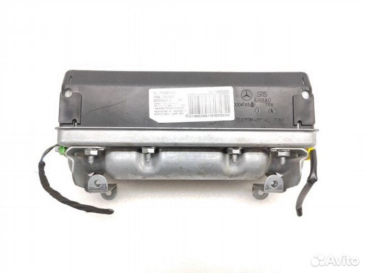 Подушка безопасности пассажира Mercedes E-Class