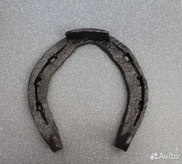 Подковы кованые обработанные на удачу