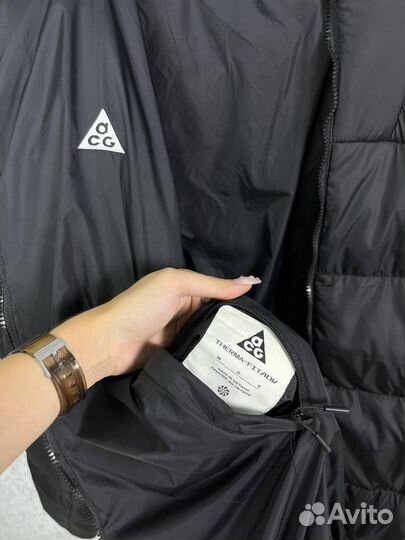 Пуховик Nike ACG Lunar Lake