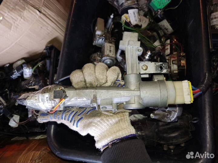 Замок зажигания ssangyong rexton 01-06