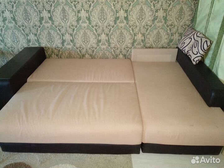 Угловой диван бу