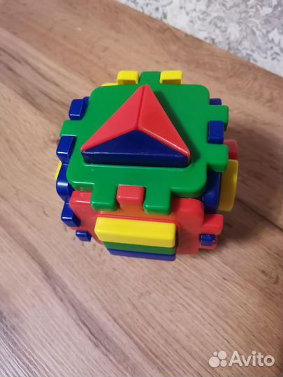 Кубик логический