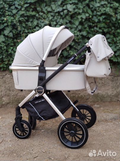 Коляска 3 в 1 Luxmom 750 бежевая