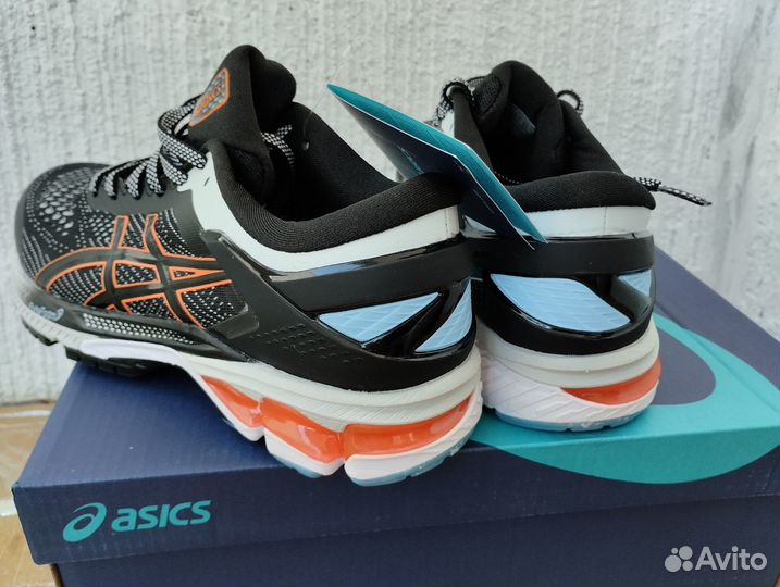 Кроссовки летние Asics для хотьбы или бега для зал