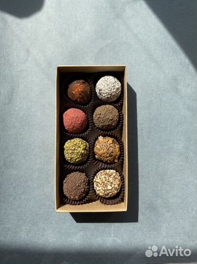 Набор из 8 трюфелей (конфет)