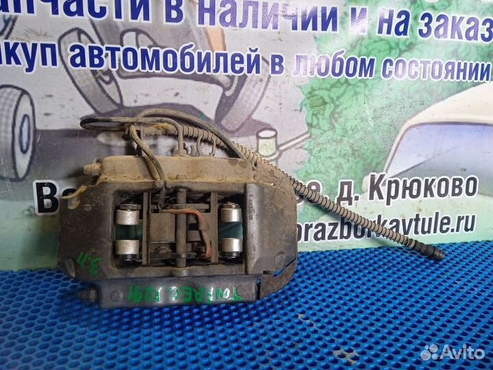 Суппорт тормозной задний правый Volkswagen Touareg