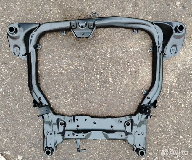 Hyundai Elantra подрамник передний