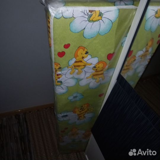 Детская кроватка с ящиком