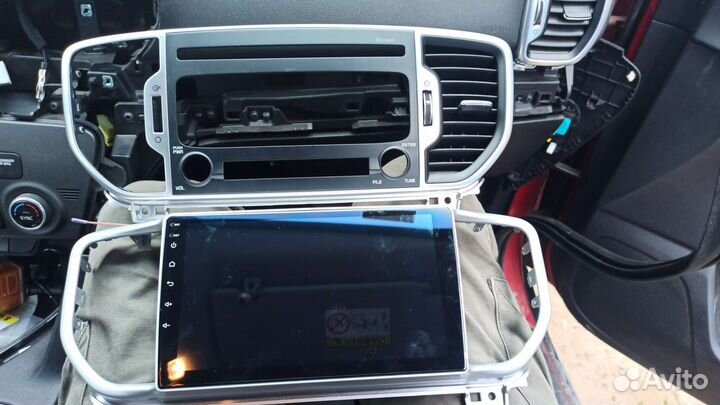 Рамка шгу 9дюймов Киа sportage4 18-22