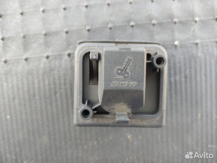 Ручка бaрдaчка W Passat B2 B3