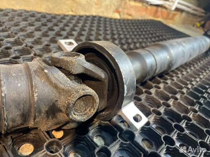 Карданный вал задний Bmw 5 F10 N55B30 2011