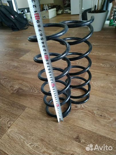 Задние пружины Toyota Crown/Majesta