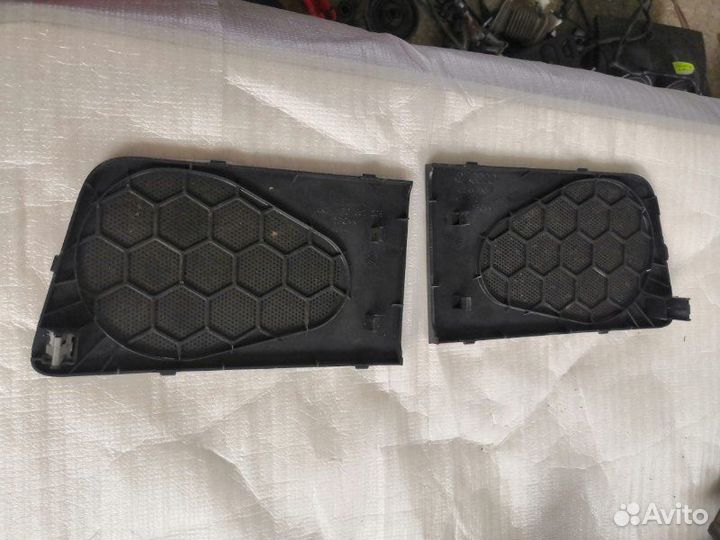 Крышка динамика Volkswagen Touran 1 2004