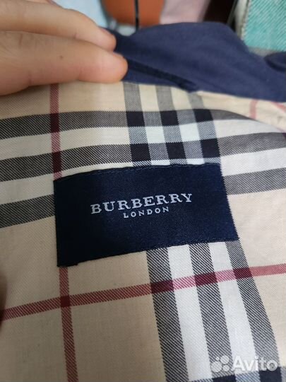 Жилет безрукавка Burberry 50р, оригинал