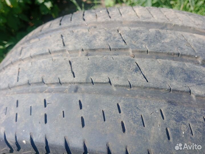 Continental Vanco 2 235/65 R16C 115R