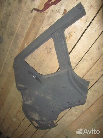 Крыло заднее правое toyota rav 4 rav4