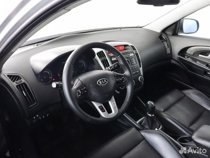 Kia Ceed 1.4 МТ, 2010, 227 348 км