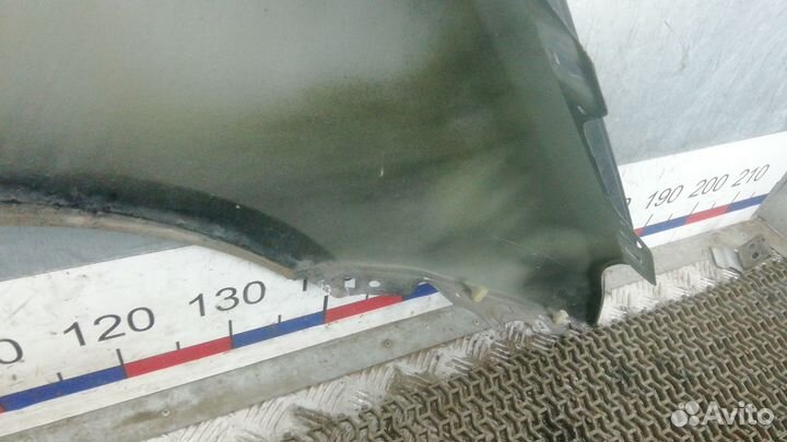 Крыло Ford C-Max (2003-2011)