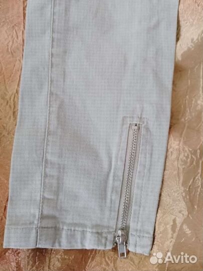 Брюки для девочки 10-11 лет