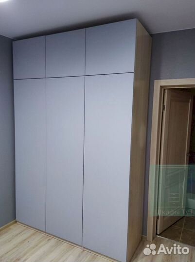 Шкаф стенка