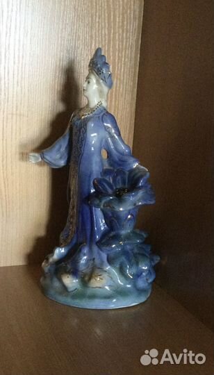 Медной горы хозяйка фарфор Гжель винтаж
