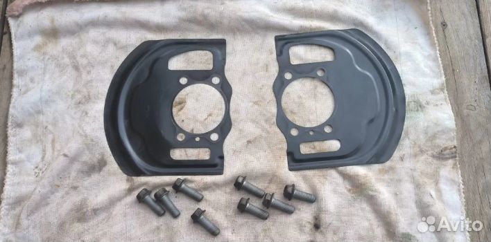 Пыльники тормозного диска Nissan X-Trail T31