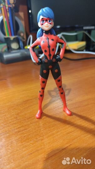 Фигурки из Kinder Maxi