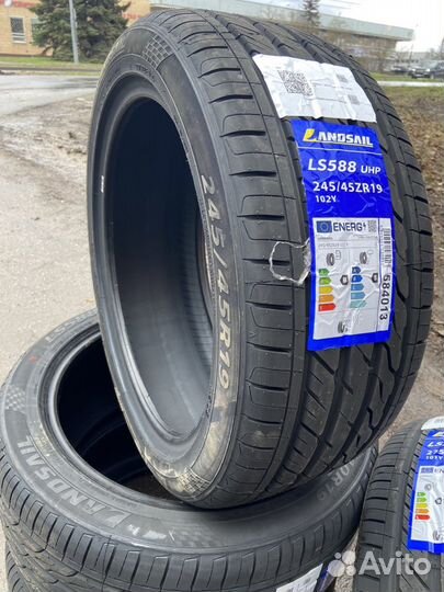 Landsail LS588 UHP 245/45 R19 и 275/40 R19 105Y