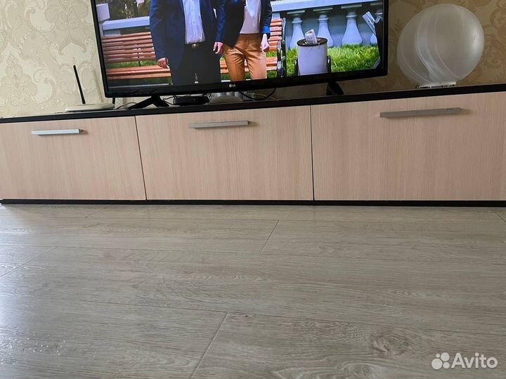 Тумба под тв самовывоз