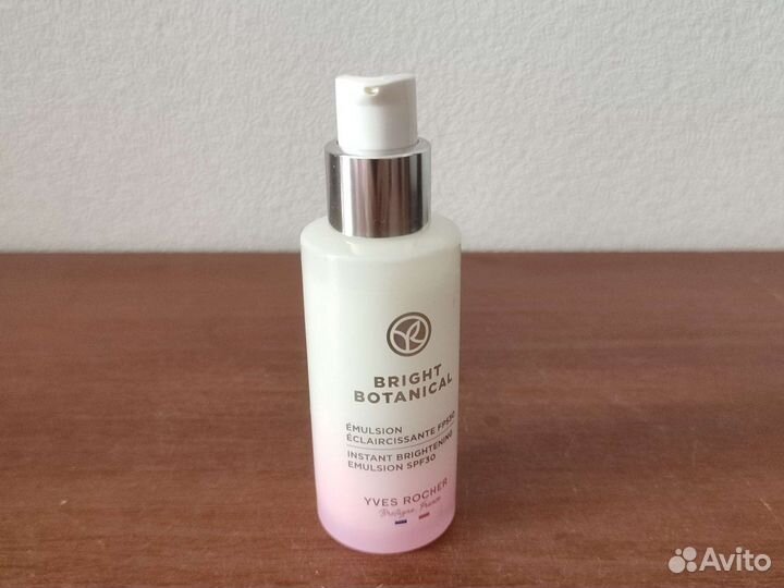 Эмульсия SPF30 для выравнивания цвета лица Ив Роше