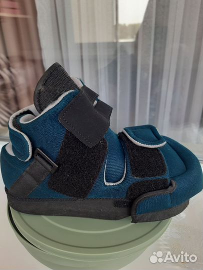 После операционный ботинок барука