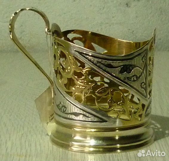 Подстаканник серебряный с биркой 