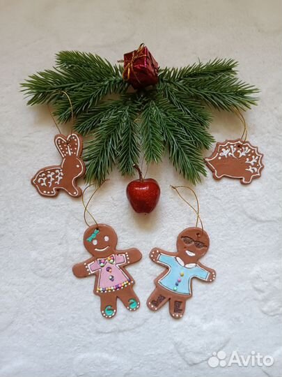 Новогодние игрушки,пряничные человечки