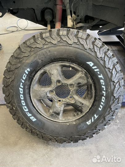 Bfgoodrich All-Terrain T/A KO2 285/75 R16