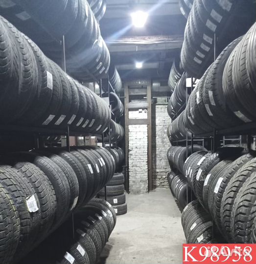 Kumho I'Zen KW23 215/60 R17 95N