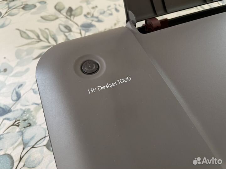 Принтер HP Deskjet 1000 на запчасти