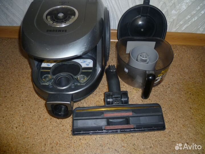 Пылесос Samsung sc6650