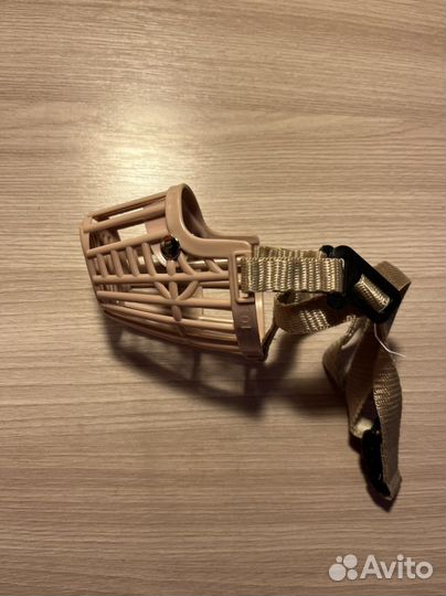 Рулетка, намордник, сапоги