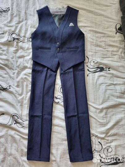 Школьная форма р.140 Dolphin костюм Арсений. Новый