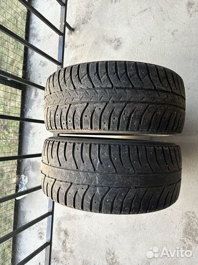 Bridgestone Ice Cruiser 7000 245/40 R18 97T