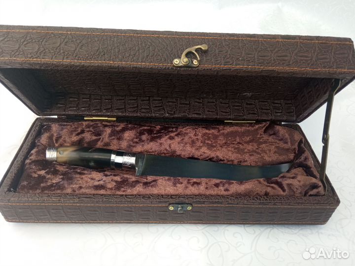 Нож подарочный в кейсе