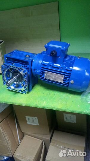 Мотор редуктор