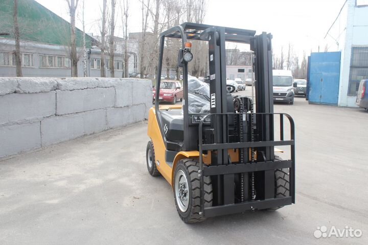 Вилочный погрузчик UN Forklift FG30, 2024