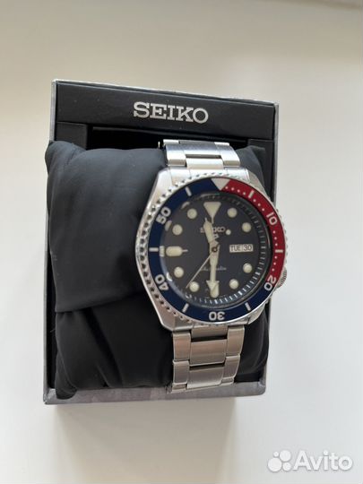 Часы seiko 5 sports