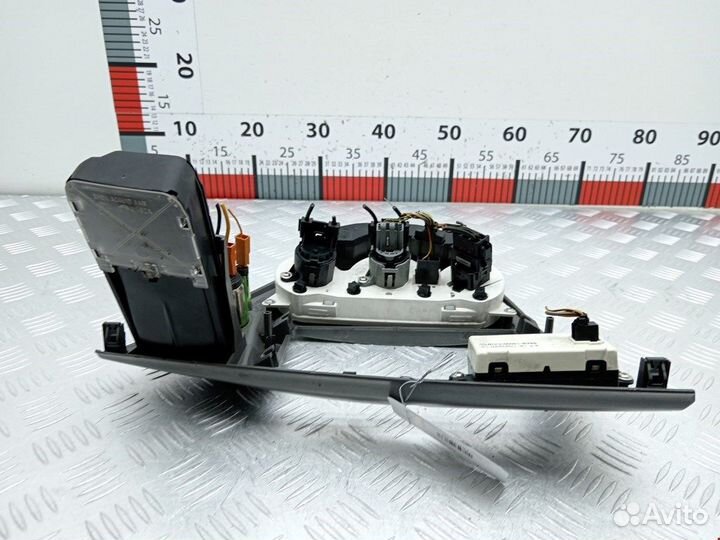 Часы Ford Focus 1