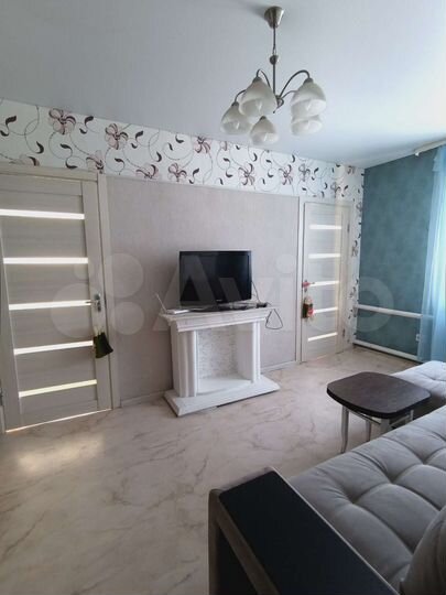 4-к. квартира, 98 м², 1/1 эт.