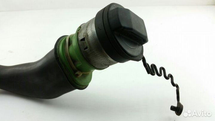 Горловина топливного бака Mitsubishi Colt Z34A