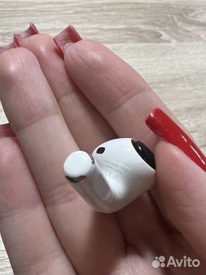 Левый наушник Airpods Pro