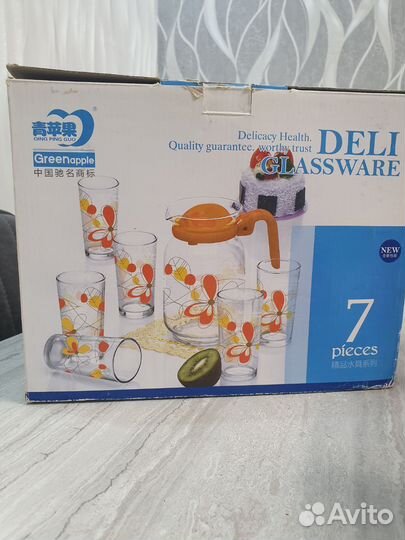 Графин со стаканами