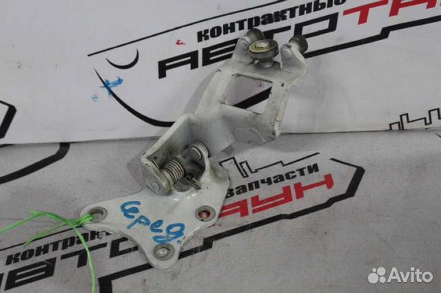 Ролик сдвижной двери nissan suzuki landy serena C2